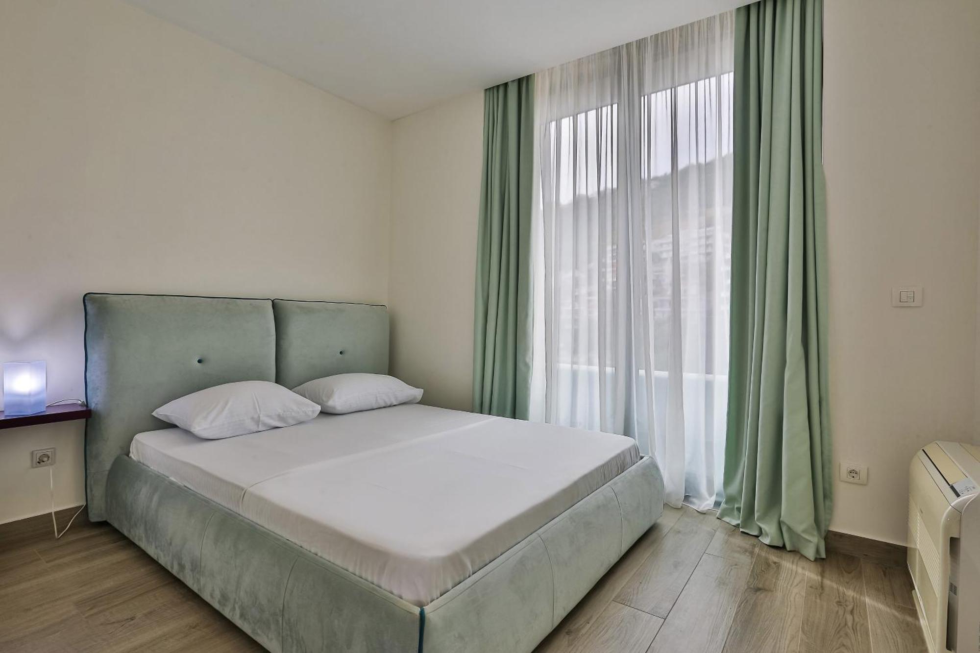 Апарт-отель Royal Gardens Paradise 4*