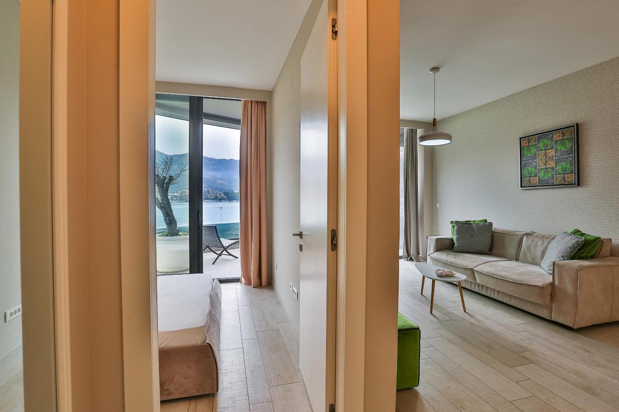 Апарт-отель Royal Gardens Paradise 4*