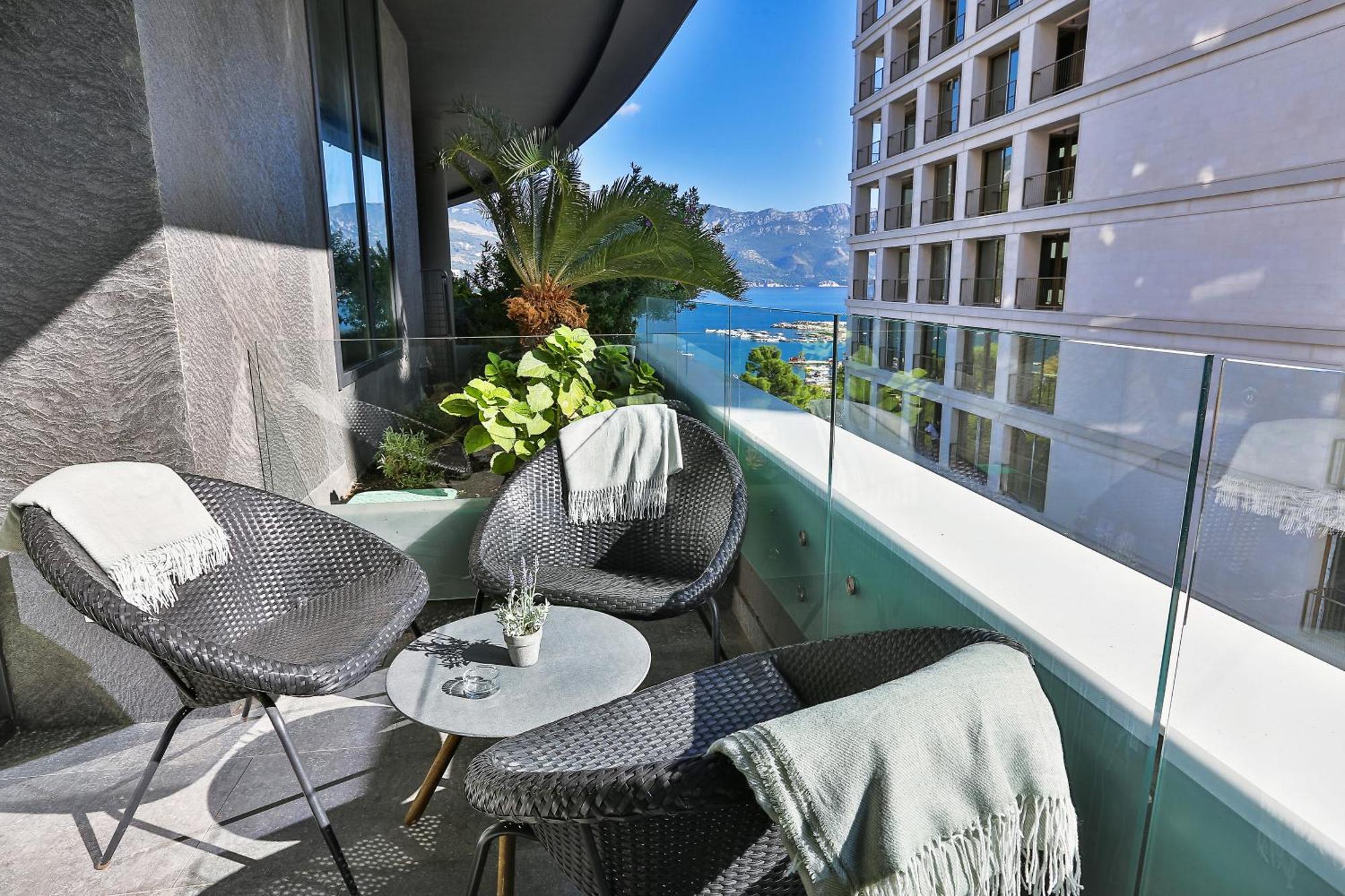 Royal Gardens Paradise 4*
